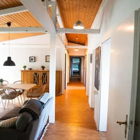 Mehrfamilienhaus Auf 800m Luftlinie Zum Holiday home *